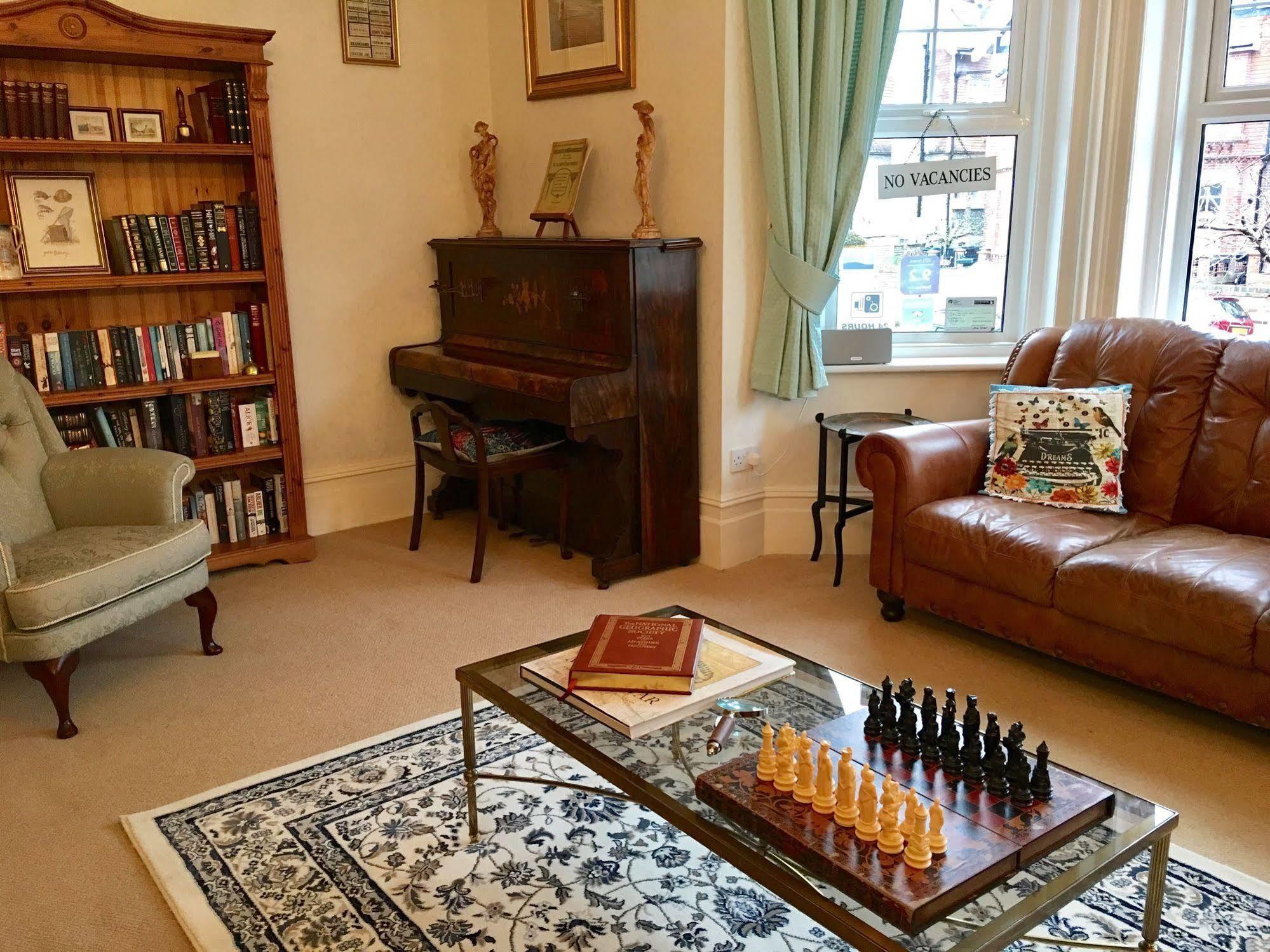 The Cherry Tree Guest House Eastbourne Dış mekan fotoğraf
