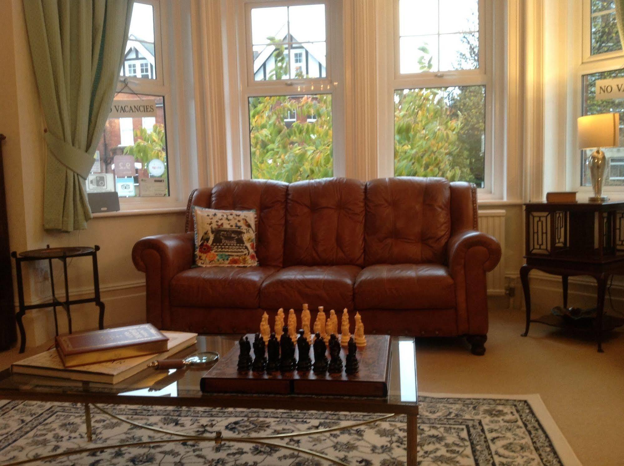The Cherry Tree Guest House Eastbourne Dış mekan fotoğraf